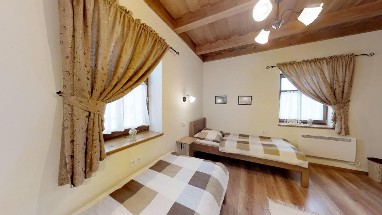 Tóth Vendégház és Apartmanház Újfehértó Exterior foto